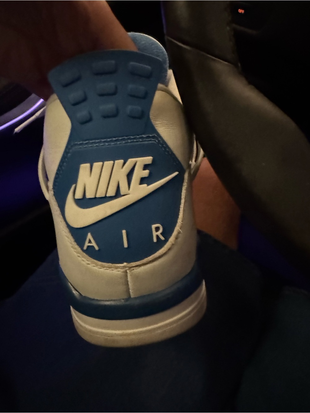 Nike Men's White and Blue Air Basketball Sneakers